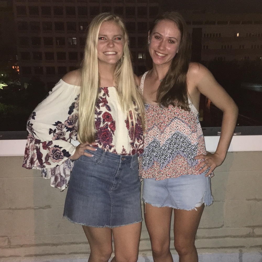 Meet your Posher, Laura